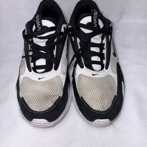Nike Air Max Black and White Athletic Shoes